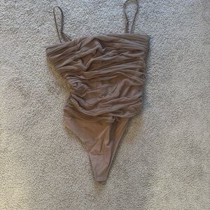ARITZIA BABATON ruched bodysuit